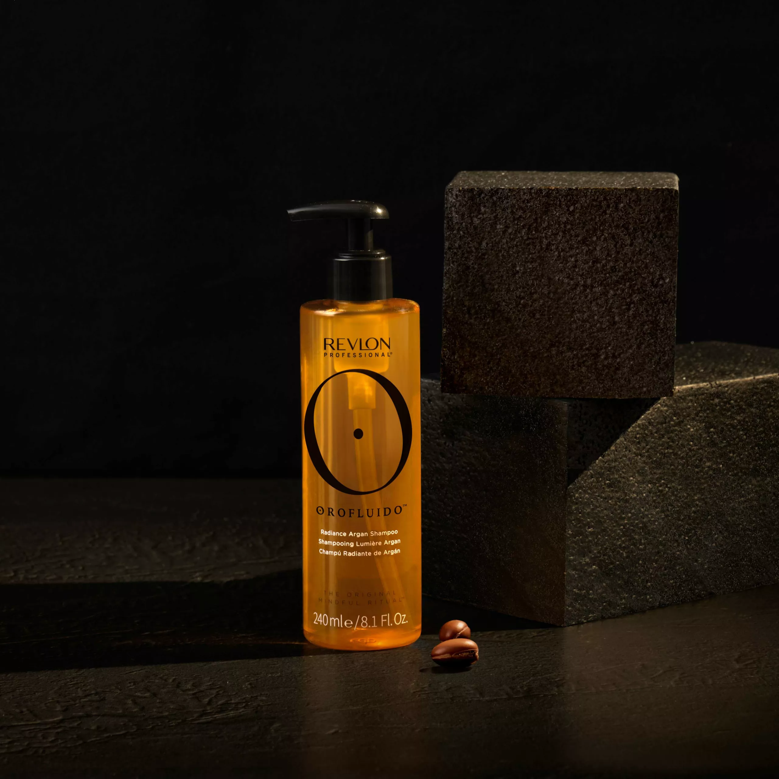 Professional Orofluido™ - Argan shampoo Radiance Revlon