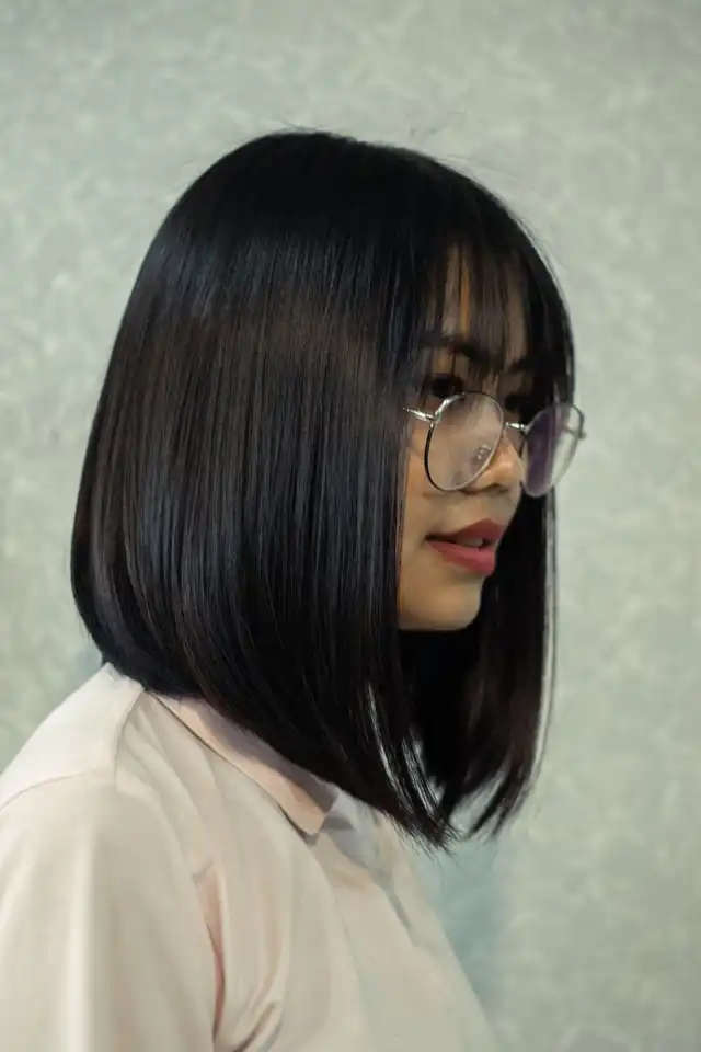 The Ultimate Guide To Styling A French Bob The Right Way | Hair.com By  L'Oréal | French bob, Wavy bob haircuts, Bob hairstyles for fine hair